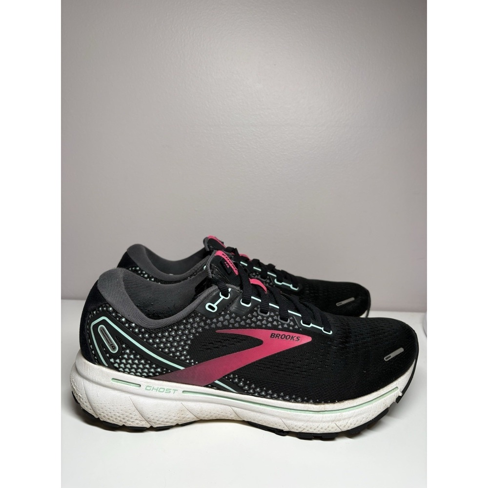Brooks Ghost 14‎ Women's Athletic Running Shoes Sneakers Black Pink - Size 9.5
